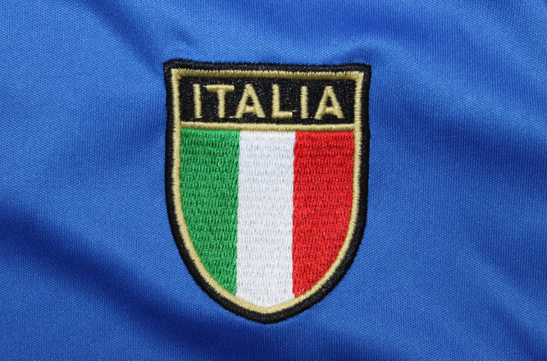 Italy Home Kit 2000/01 - KIDS