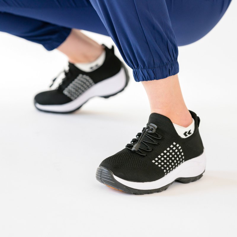 Ortho Stretch Cushion Shoes - Black White
