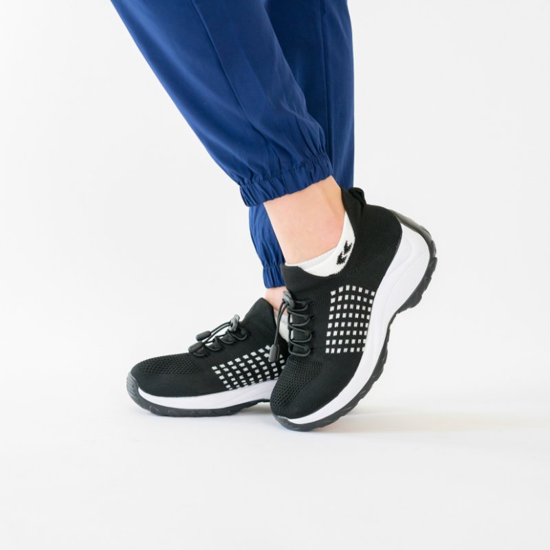 Ortho Stretch Cushion Shoes - Black White