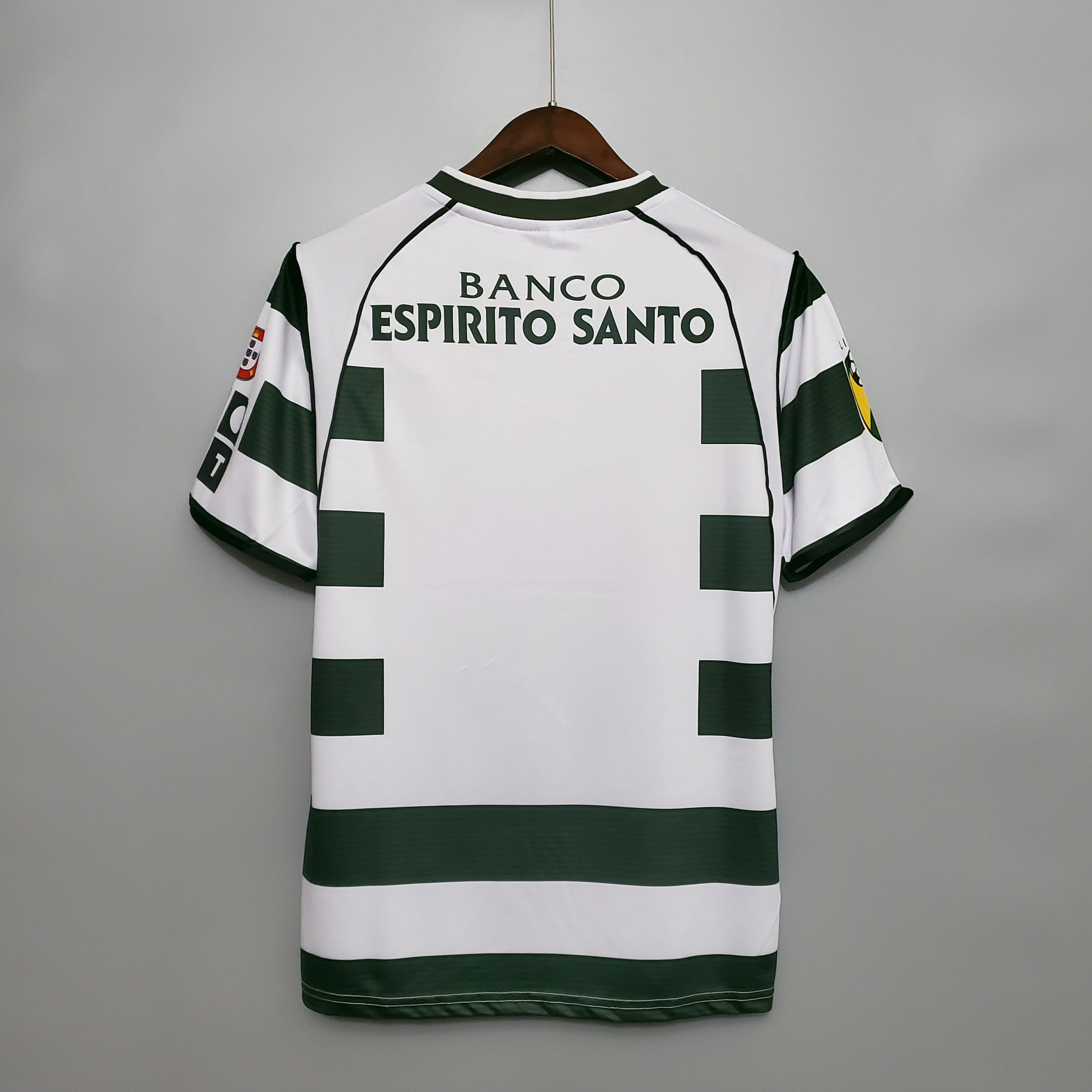 Sporting Lisbon Home Shirt 2001/02