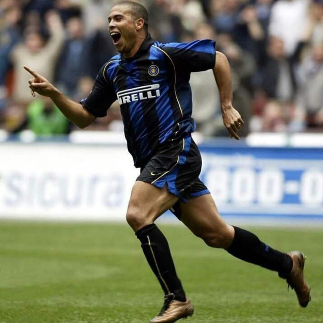 Inter Home Jersey 2001/02